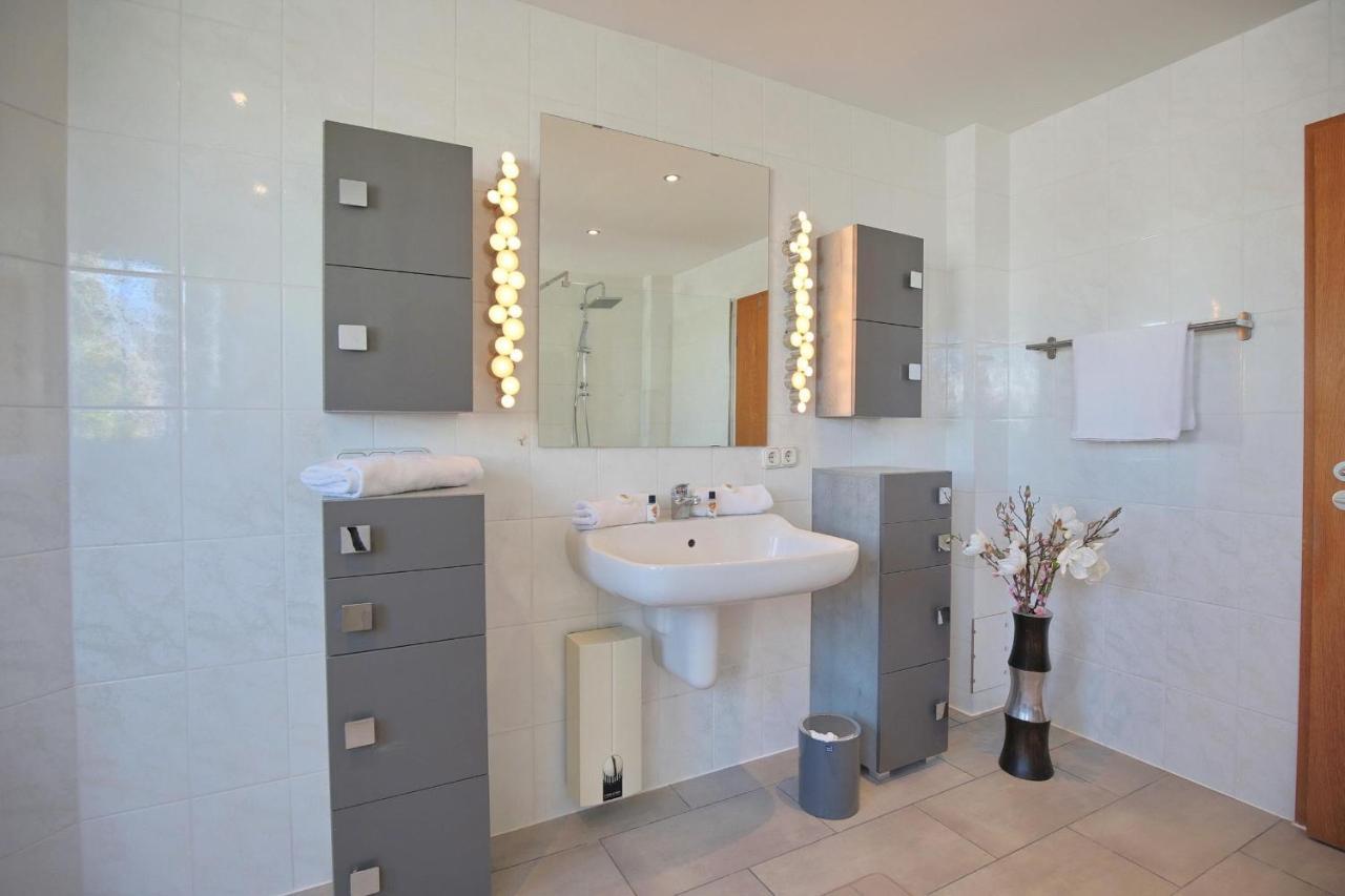 Ferienhaus Glockenstrasse Ferienwohnung Ostseehoehe Appartement 2 沙博伊茨 外观 照片